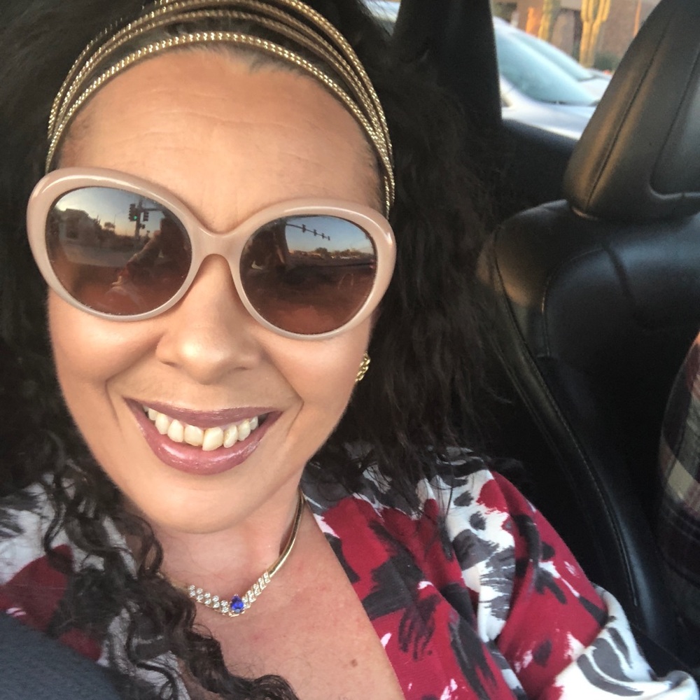 Meet your Posher, Tara